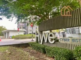 HYVE SOHO Cyberjaya Comfort Stay - 2BR 3pax，位于塞贝维的酒店