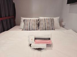 haus50s hometel chue chang, hotel v destinaci Hat Yai