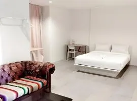 Mitr INN Sukhumvit 2 - BTS Nana