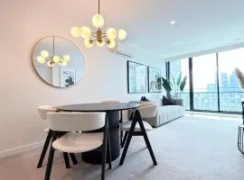 Luxury apartment & free parking