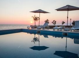 Apartments Harmony, ξενοδοχείο τριών αστέρων σε Utjeha