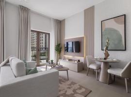 F1 Chic Yas Studio Park Discounts! Near Yas Golf, hotel v destinaci Yas Island