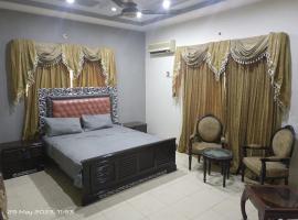 AA Digital Motel, hotel with parking in Dargai