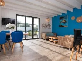 La Maison bleue Domainedecolomban