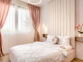 ARI Pastel Apartment - Elegant & Charming Retreat