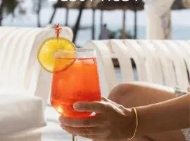ZAN Orient Beach Hotel