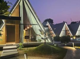 Serene Fields Retreat, hotel en Kanāria