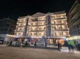 The Monalisa Inn