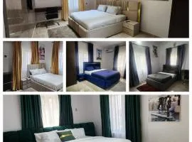 Luxury 3-Bedroom Shortlet in Lekki- Family Staycation, Team Bonding, Corporate Hangouts