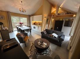 Châlet des Cerfs Durbuy, hotel in Somme-Leuze