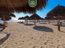 Amazing Studio with Terrace Overlooking the Ocean, Hotel in Nuevo Nayarit