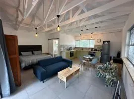 Studio 33 Pendeen