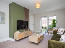 Vacant Nests The Wynd Spacious Home Parking