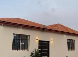 جمعتنا, chalet à Al Qā‘id