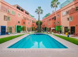 Riad Cozy Marrakech, Shared Pool with 3 Rooms