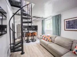 Bright 1-Bedroom Loft in Converted Garage with Private Entrance