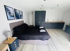 Stix and stones homes