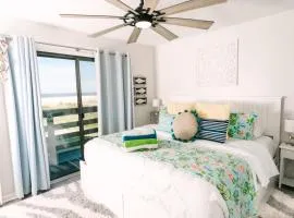 Resort views - Huge Balcony - Steps to the beach!