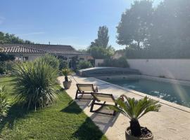 Pavillon T2 climatisé, hotel en Villefranche-de-Lauragais