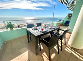 GATU PREMIUM Villa Isabel TERRAZA,PARKING,1ºLINEA PLAYA,WIFI,VISTA AL MAR