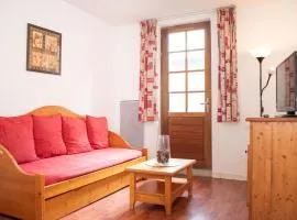 Charmant 2 Pièces pour 6 Personnes avec Piscine et Terrasse - Proche Saint-Lary-Soulan - FR-1-504-140