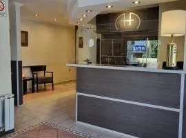 Apart Hotel Austral