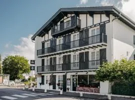 Hotel Trinquet
