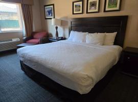 Lotus Inn，位于奥尔巴尼Southwest Georgia Regional Airport - ABY附近的酒店