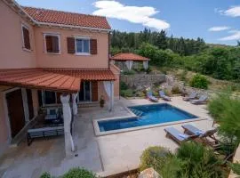 Villas Hvar - Villa Polyhymnia