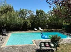 2 Bedroom Cottage - Sleeps 6 - Pool - Garden