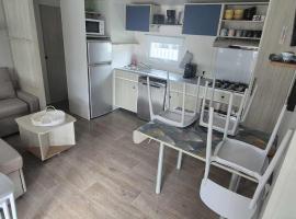 mobile home camping la pignade, hotel a La Tremblade