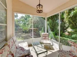Couples Getaway Near Historic Downtown Venice!