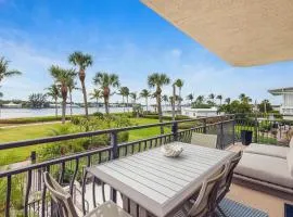 Modern Two Bedroom Beachside Retreat with Pool Acc