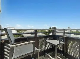 Elegant Three Bedroom Condo Near Rosemary Beach