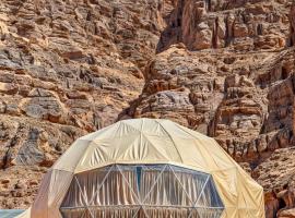 Rum Paradise luxury camp, hotel en Wadi Rum