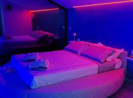 Aurora Rooms and Suite
