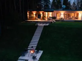 Lapland Riverside Escape