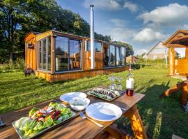 wellness vagon, luxusní kemp v Chlumu u Třeboně