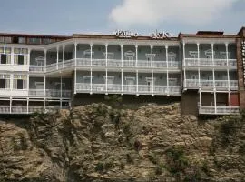 Old Metekhi By OldTown