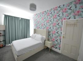 Spacious and Cosy Double Room Stockport、ストックポートのホテル