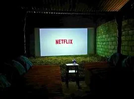 Outdoor Cinema Group Friendly Retreat