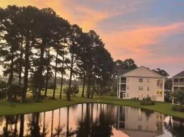 Myrtle Beach Condo - Golf Course & Water Views Family Fun