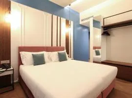 The FLOOR