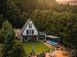 Panoramic View Cottage Heated Pool, Swimspa & Sauna