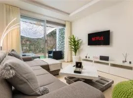 Stylish Apartment with Pool Adan Beach Aourir