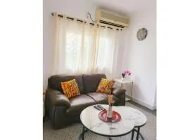 Résidence Tourine cosy en plein centre ville d'Akwa