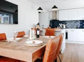 The Coachhouse by Solace Stays