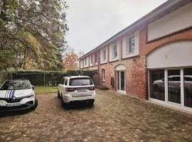 Spacious Apartment for 9