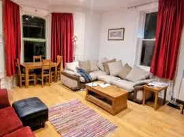 Sunderland 2-Bedroom Gem Near City