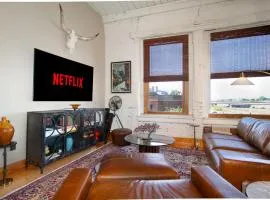 Urban Haven Loft Near Market Square